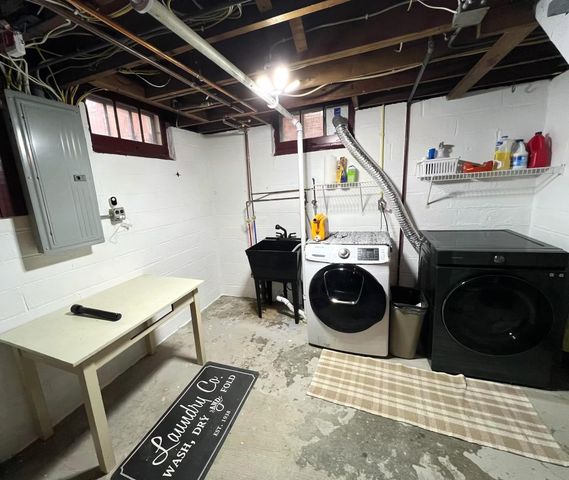 1375 Como Avenue, Saint Paul, MN 55108