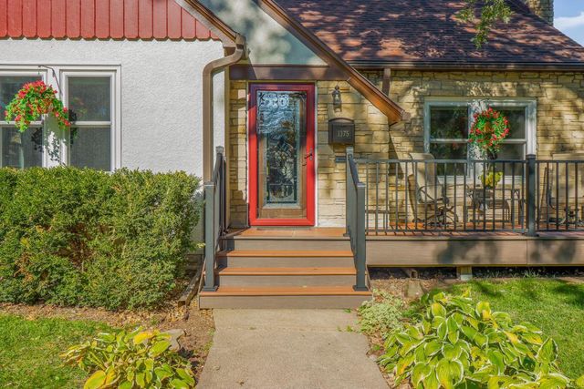 1375 Como Avenue, Saint Paul, MN 55108