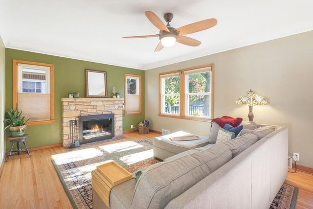 1375 Como Avenue, Saint Paul, MN 55108