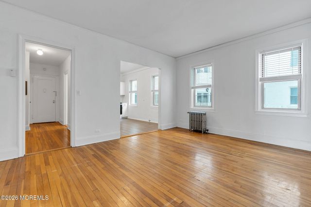 400 Deal Lake Drive 4B, Asbury Park, NJ 07712