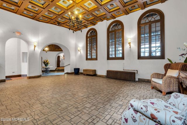 400 Deal Lake Drive 4B, Asbury Park, NJ 07712