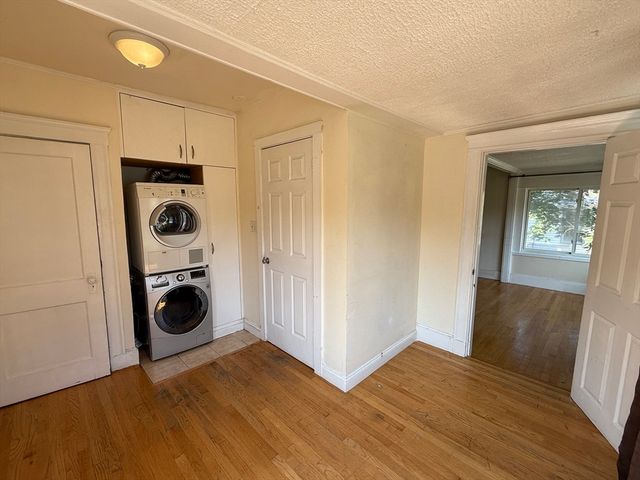 31 Fifield St 2, Watertown, MA 02472