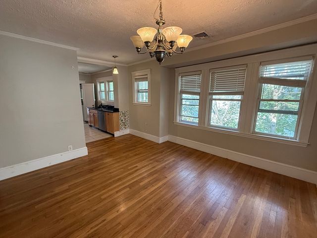 31 Fifield St 2, Watertown, MA 02472