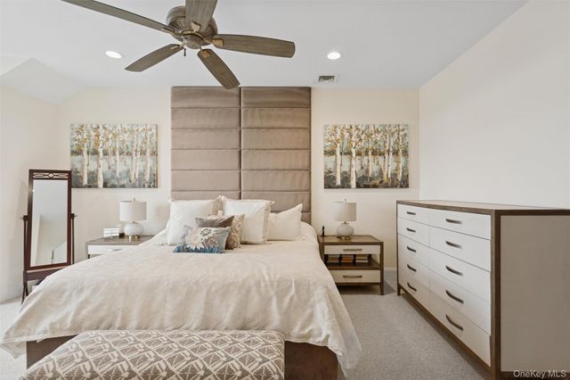 352 Marina Pointe Drive 352, East Rockaway, NY 11518