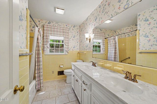 5405 Parkwood Drive, Raleigh, NC 27612