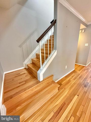 7773 SHOOTINGSTAR DR, Springfield, VA 22152