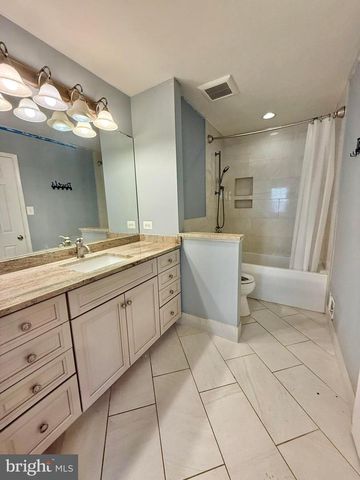 7773 SHOOTINGSTAR DR, Springfield, VA 22152