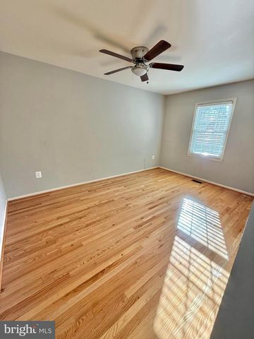 7773 SHOOTINGSTAR DR, Springfield, VA 22152