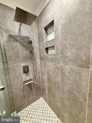 7773 SHOOTINGSTAR DR, Springfield, VA 22152