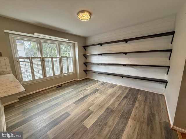 7773 SHOOTINGSTAR DR, Springfield, VA 22152