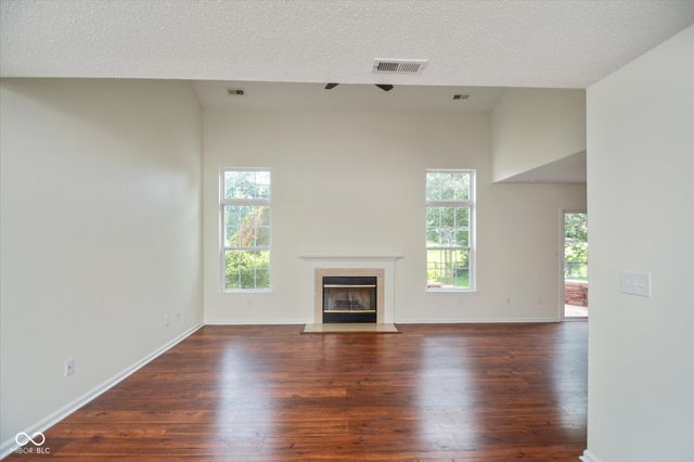 1122 Lake Tree Place, Indianapolis, IN 46217