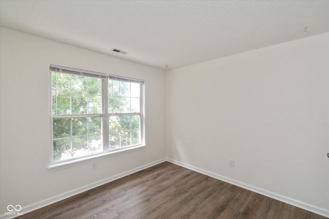 1122 Lake Tree Place, Indianapolis, IN 46217