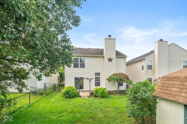 1122 Lake Tree Place, Indianapolis, IN 46217