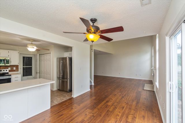 1122 Lake Tree Place, Indianapolis, IN 46217