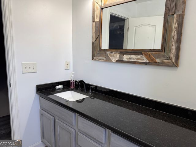 120 Thornwood Drive SW, Rome, GA 30165