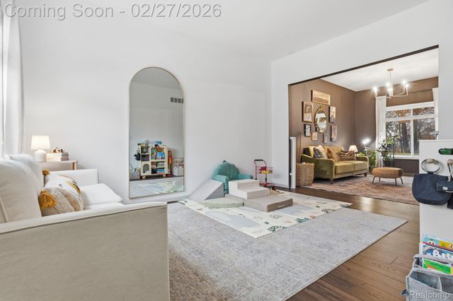 6186 Cheshire Park Drive, Independence Charter Township, MI 48346