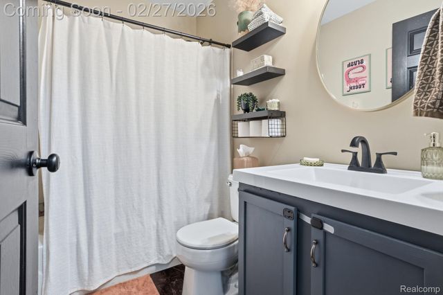 6186 Cheshire Park Drive, Independence Charter Township, MI 48346