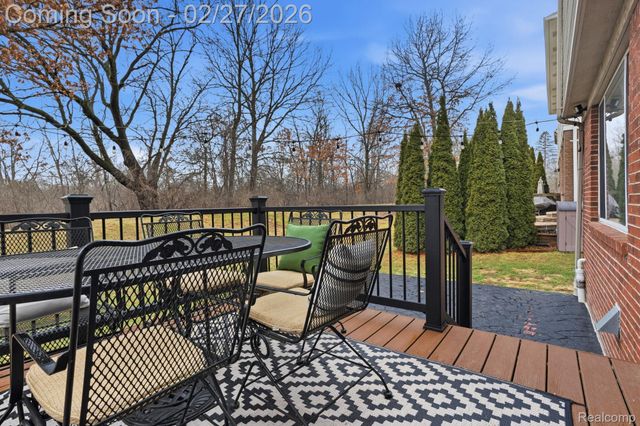 6186 Cheshire Park Drive, Independence Charter Township, MI 48346