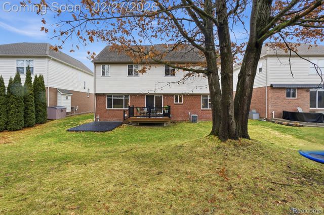 6186 Cheshire Park Drive, Independence Charter Township, MI 48346