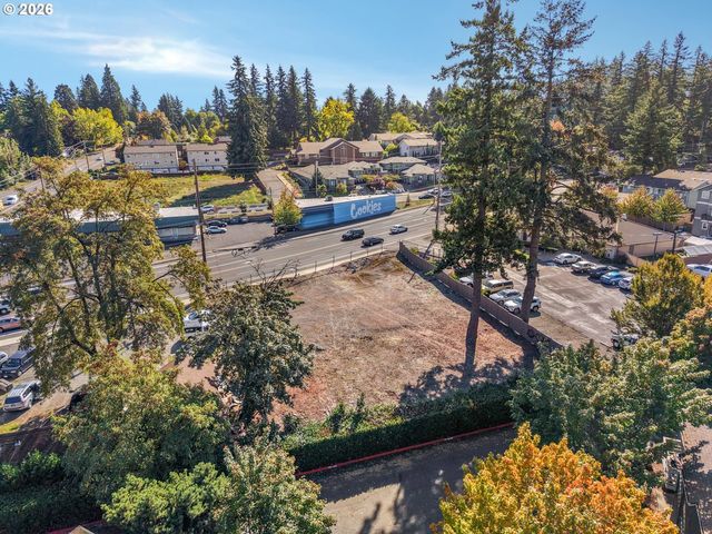 16057 Ne HALSEY St E, Portland, OR 97230