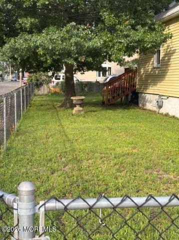 45 Myrtle Avenue, Keansburg, NJ 07734