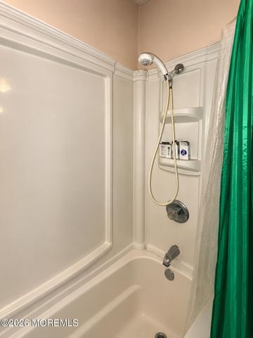 45 Myrtle Avenue, Keansburg, NJ 07734