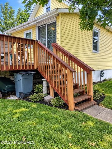 45 Myrtle Avenue, Keansburg, NJ 07734