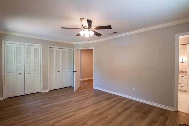 2819 Juniper Ln, Tyler, TX 75701