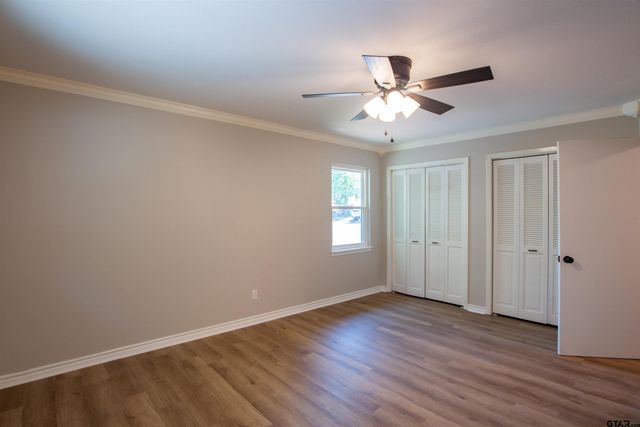 2819 Juniper Ln, Tyler, TX 75701