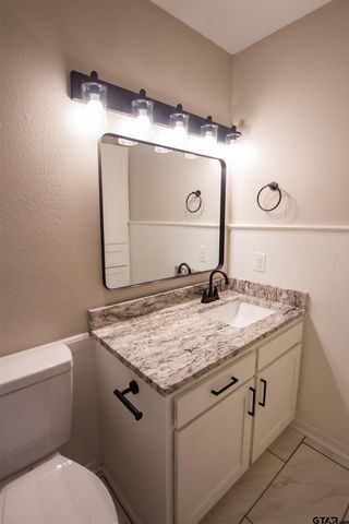 2819 Juniper Ln, Tyler, TX 75701