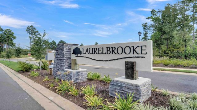 15696 Laurelbrooke Loop, Fairhope, AL 36532