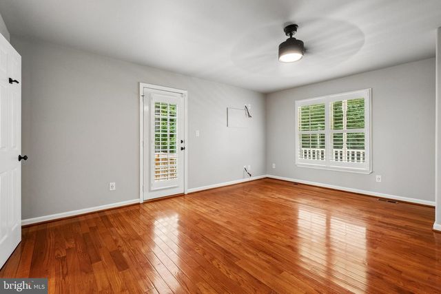 5414 GERMANTOWN RD, Midland, VA 22728
