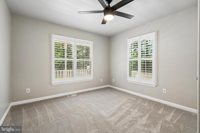 5414 GERMANTOWN RD, Midland, VA 22728