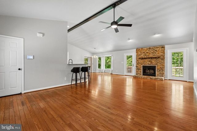 5414 GERMANTOWN RD, Midland, VA 22728