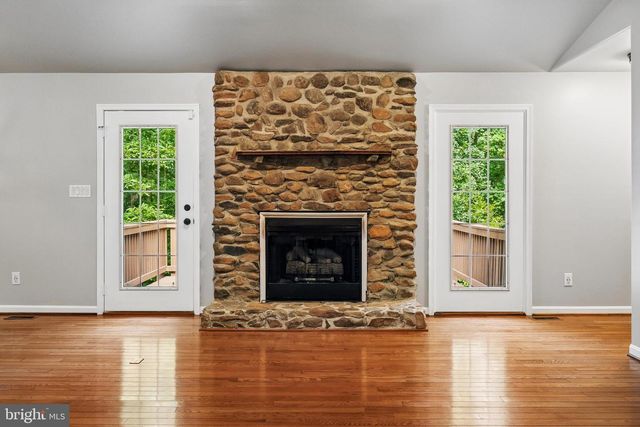 5414 GERMANTOWN RD, Midland, VA 22728