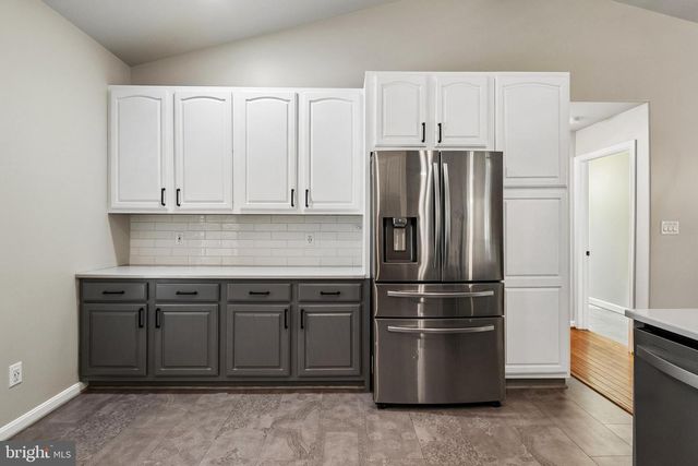 5414 GERMANTOWN RD, Midland, VA 22728