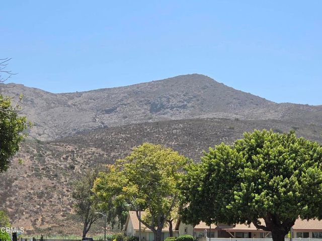 33109 Village 33, Camarillo, CA 93012