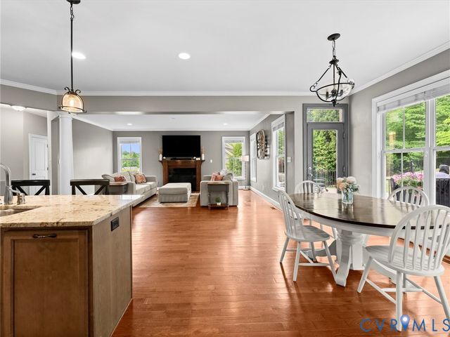 2736 Royal Crest Dr, Chesterfield, VA 23113