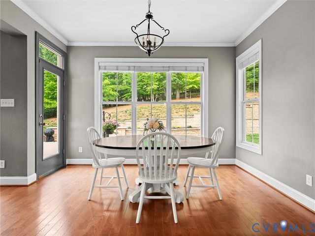 2736 Royal Crest Dr, Chesterfield, VA 23113