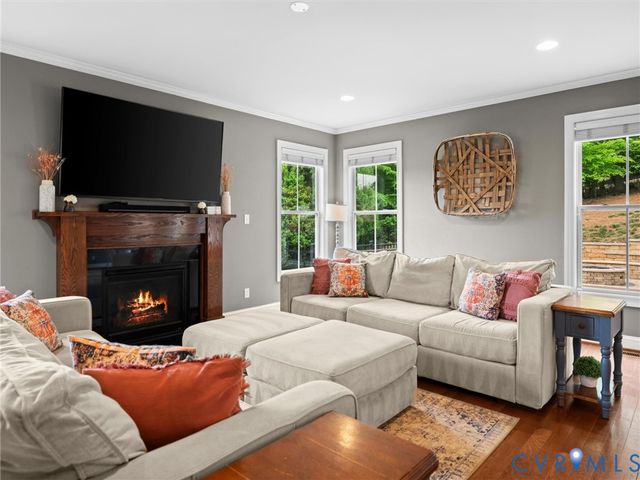 2736 Royal Crest Dr, Chesterfield, VA 23113