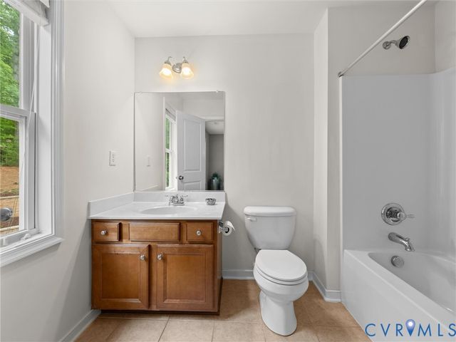 2736 Royal Crest Dr, Chesterfield, VA 23113