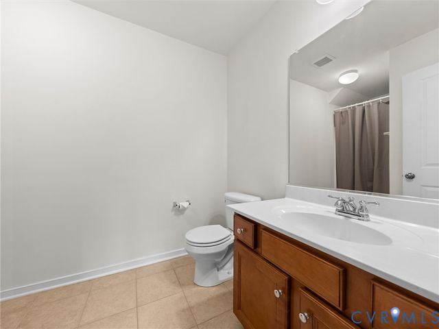 2736 Royal Crest Dr, Chesterfield, VA 23113