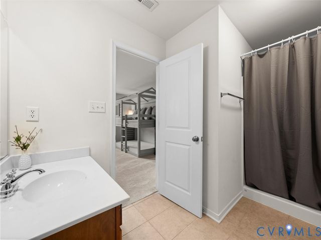 2736 Royal Crest Dr, Chesterfield, VA 23113