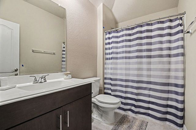1205 Coyote Ridge, Aubrey, TX 76227