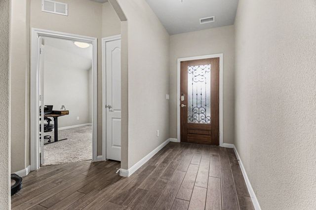 1205 Coyote Ridge, Aubrey, TX 76227