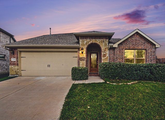 1205 Coyote Ridge, Aubrey, TX 76227