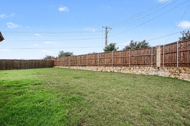 1205 Coyote Ridge, Aubrey, TX 76227