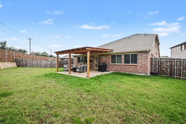 1205 Coyote Ridge, Aubrey, TX 76227