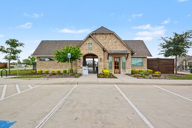 1205 Coyote Ridge, Aubrey, TX 76227