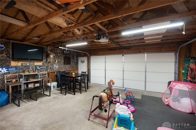 97 Marchmont Drive, Fairborn, OH 45324